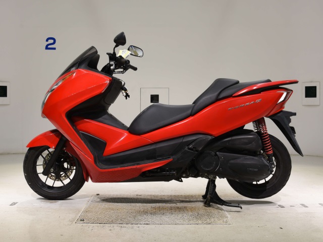 Honda FORZA