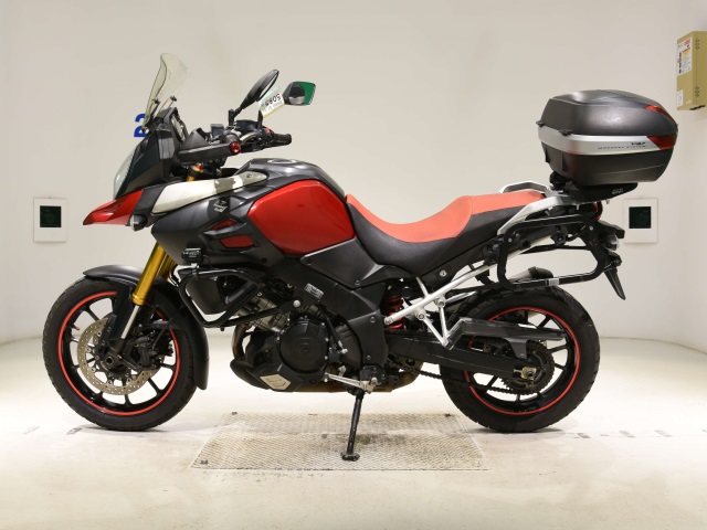 Suzuki V STROM1000A