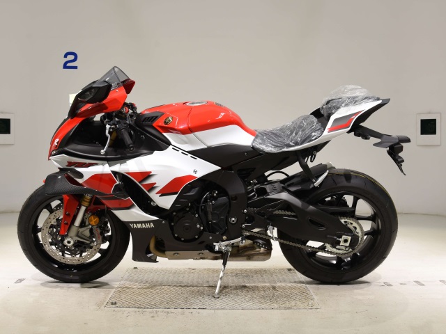 Yamaha YZF-R1