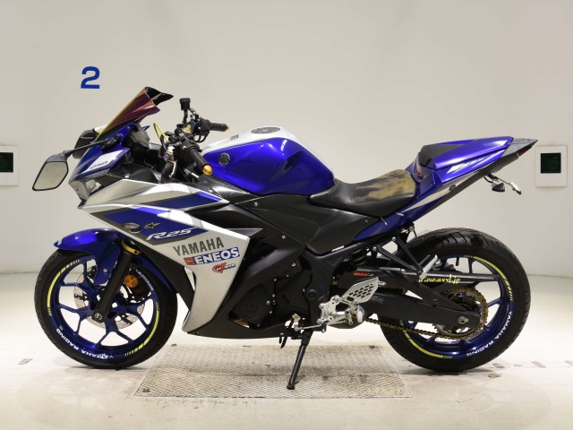 Yamaha YZF-R25