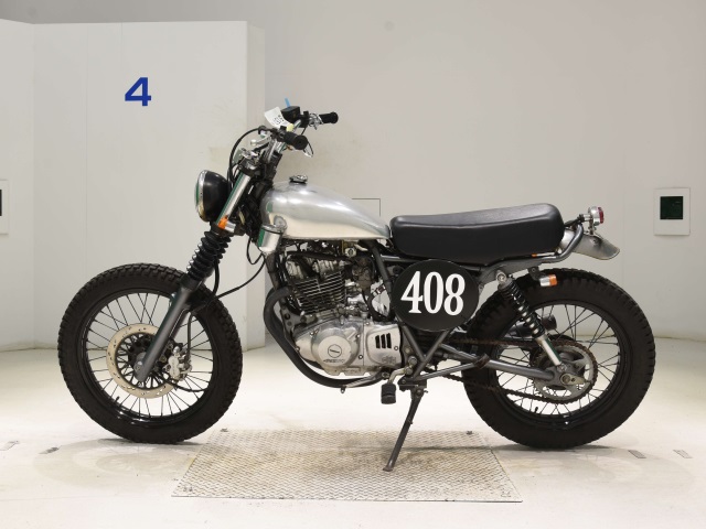 Suzuki GLASS TRACKER BIG BOY