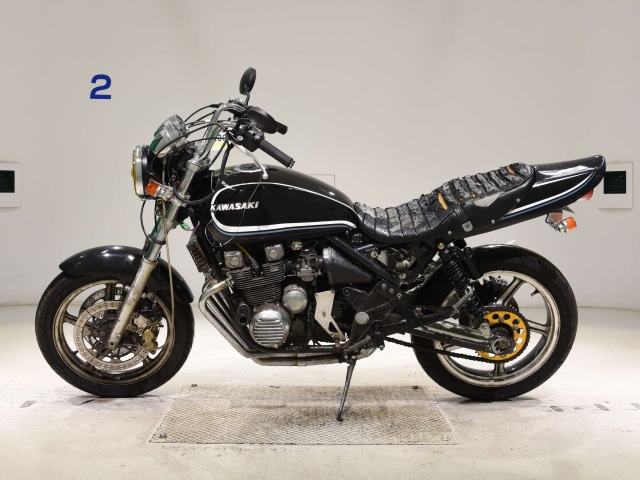 Kawasaki ZEPHYR400
