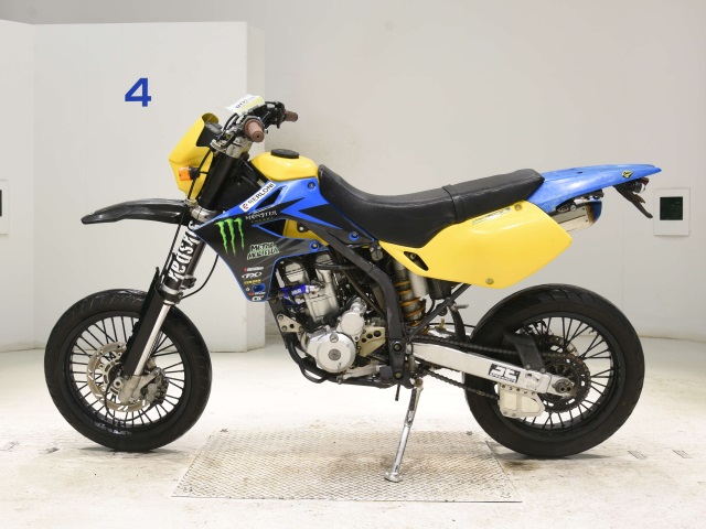Suzuki 250SB