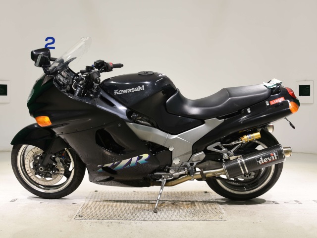 Kawasaki ZZR1100