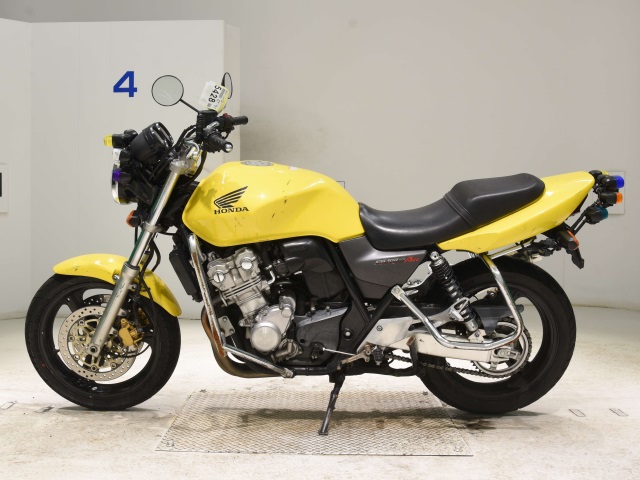 Honda CB400SFV-1