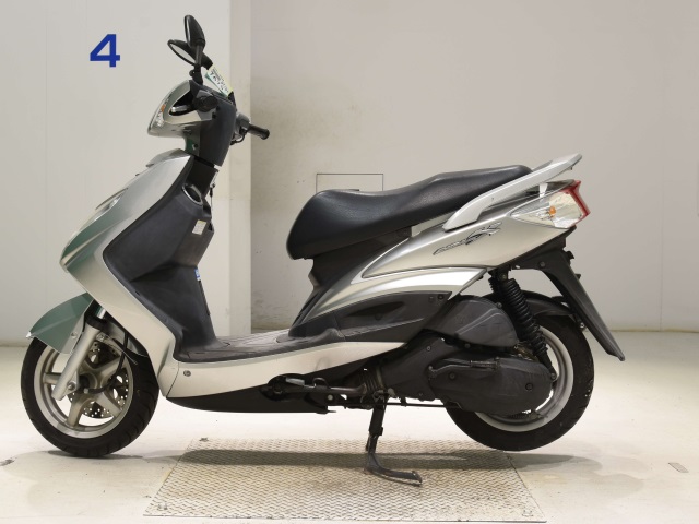 Yamaha CYGNUS125X