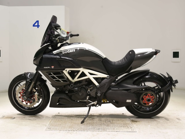 Ducati DUCATI DIAVEL