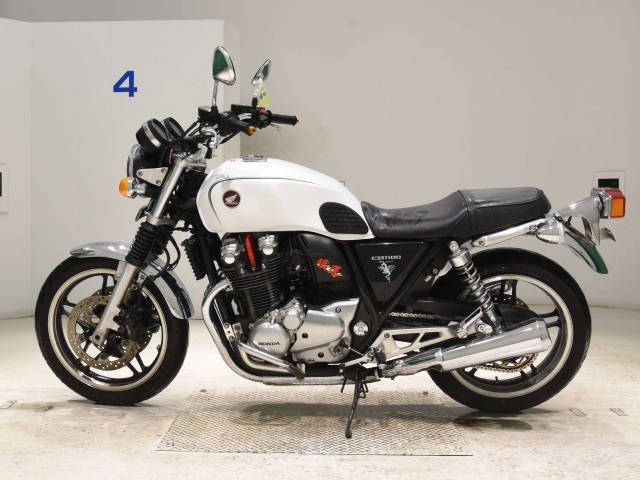 Honda CB1100A