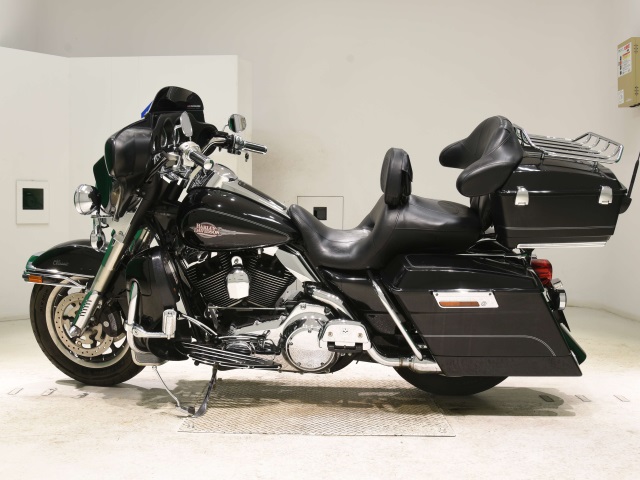 Harley-Davidson HARLEY FLHTC1580