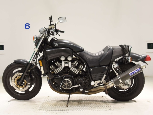 Yamaha V-MAX