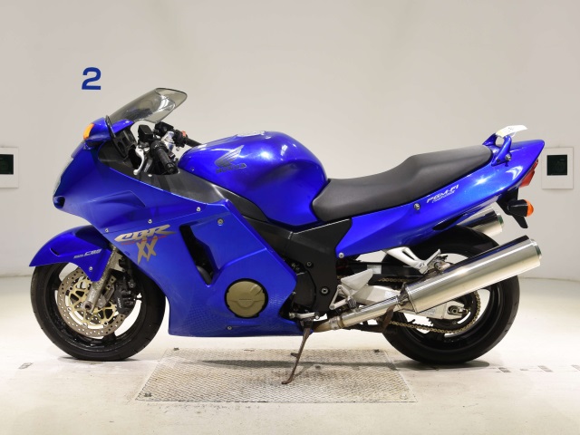 Honda CBR1100XX