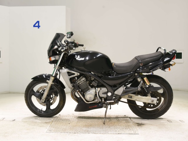 Kawasaki BALIUS250-2