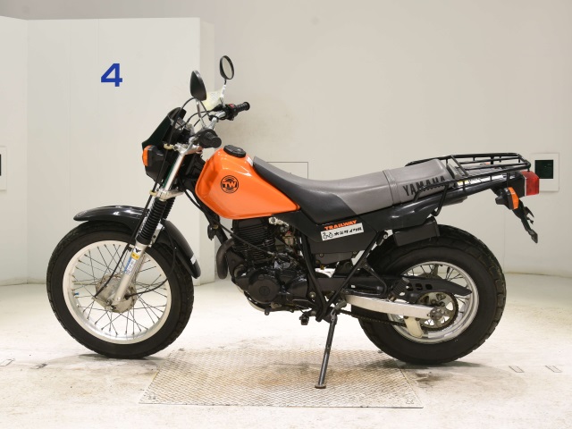 Yamaha TW200