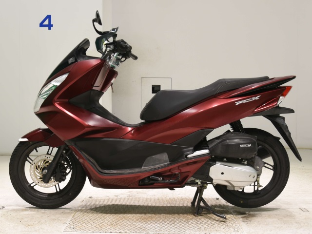 Honda PCX125-2