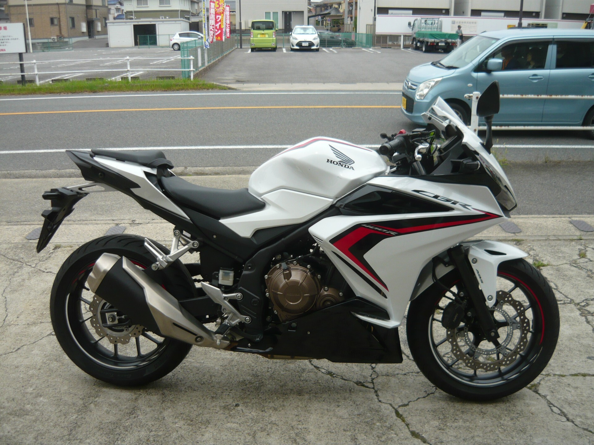 Honda CBR400R ABS