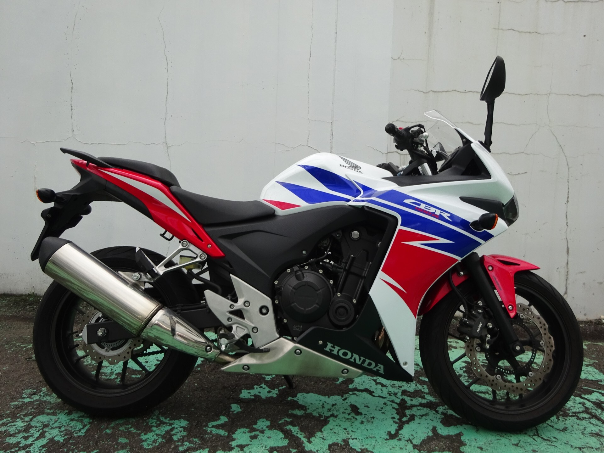 Honda CBR400R ABS