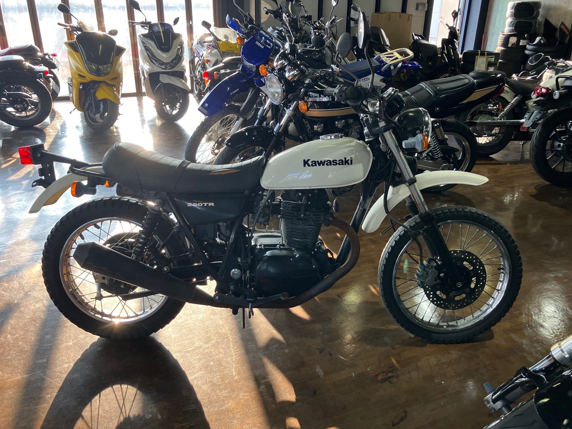 Kawasaki 250TR