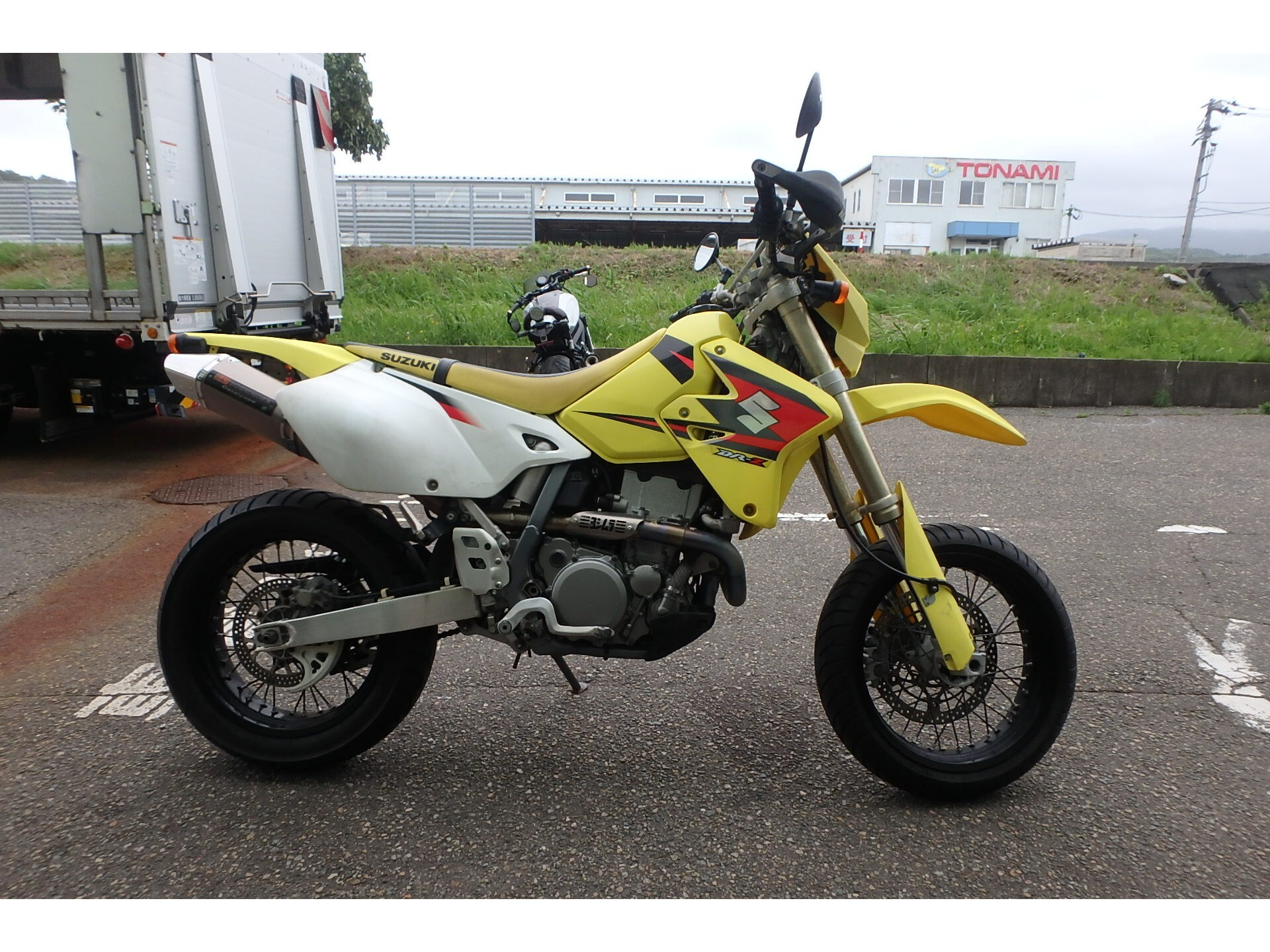 Suzuki DR-Z400SM