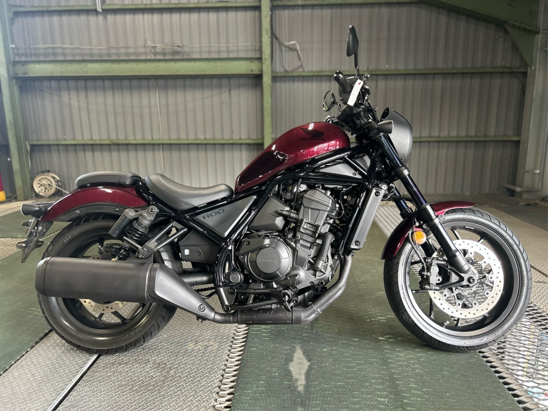 OTHER REBEL 1100