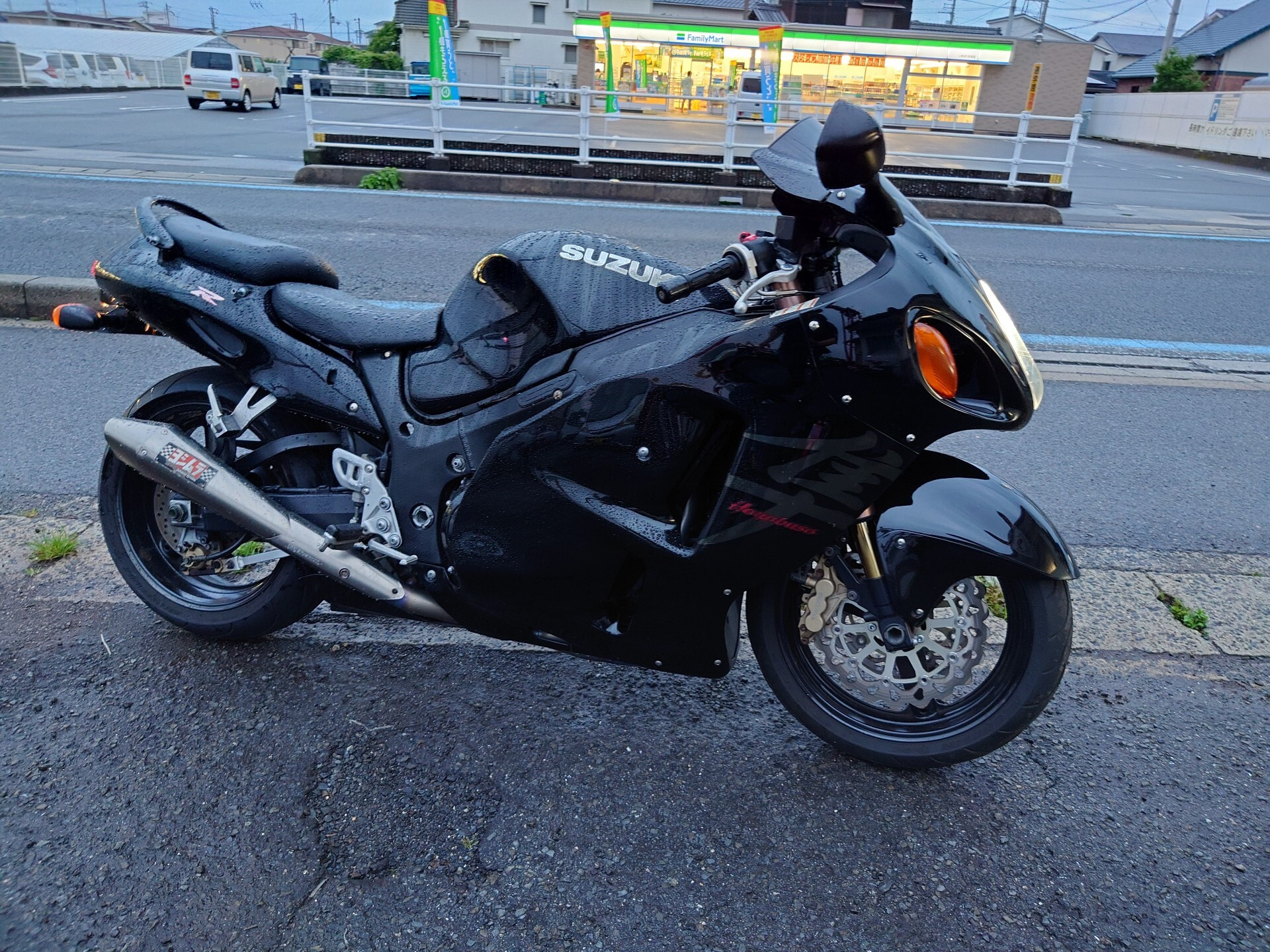 Suzuki GSX1300R HAYABUSA