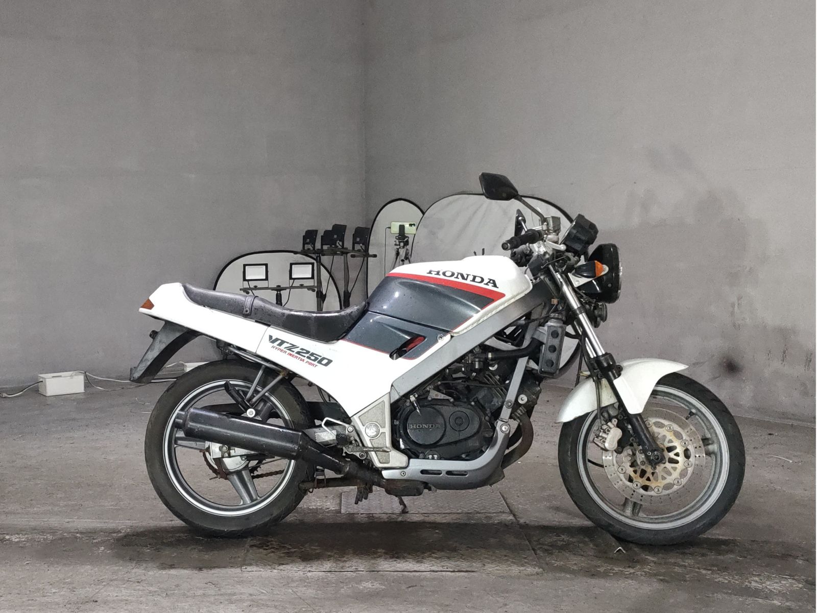 Honda VTZ250