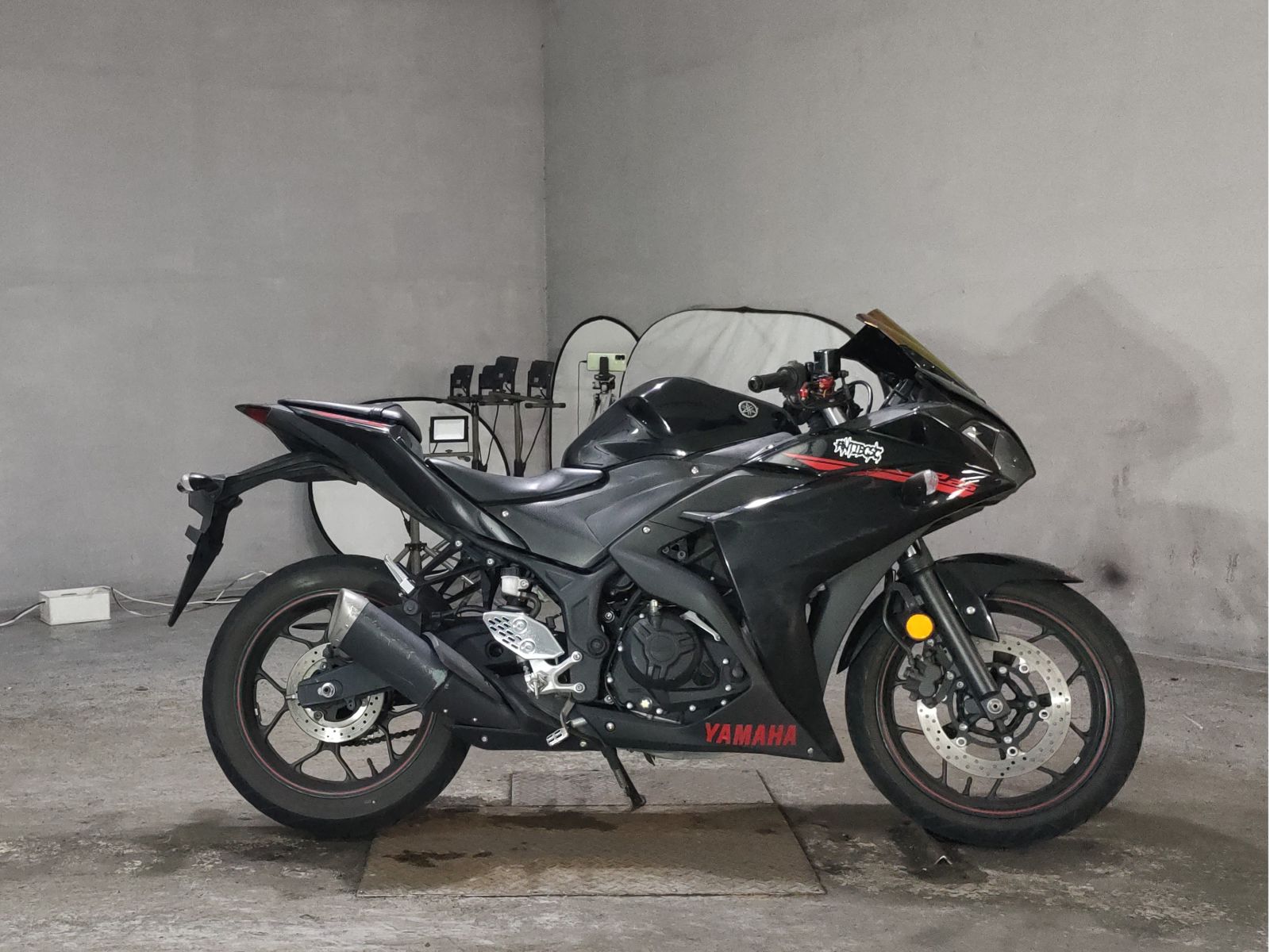 Yamaha YZF-R25