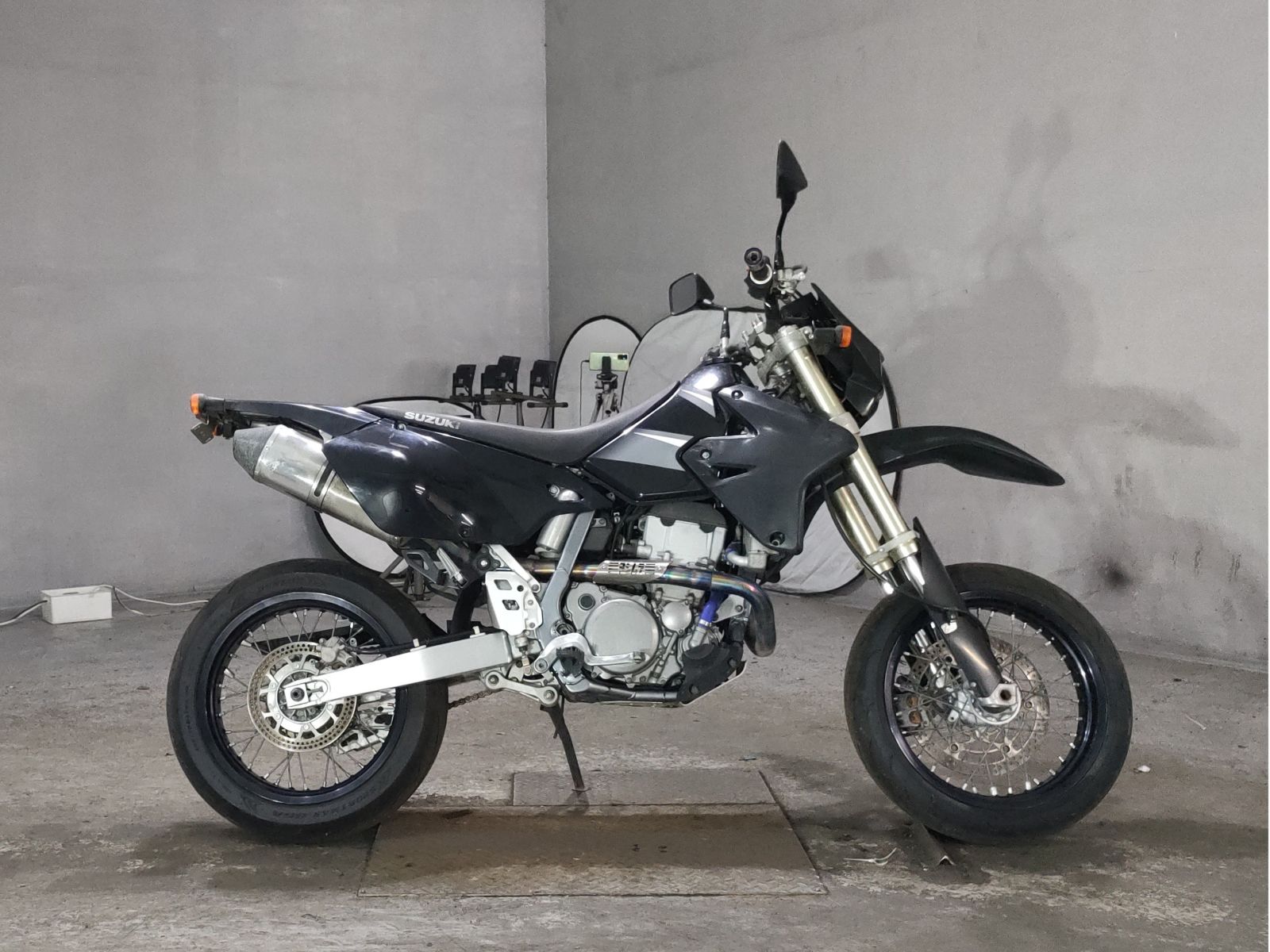Suzuki DR-Z400SM