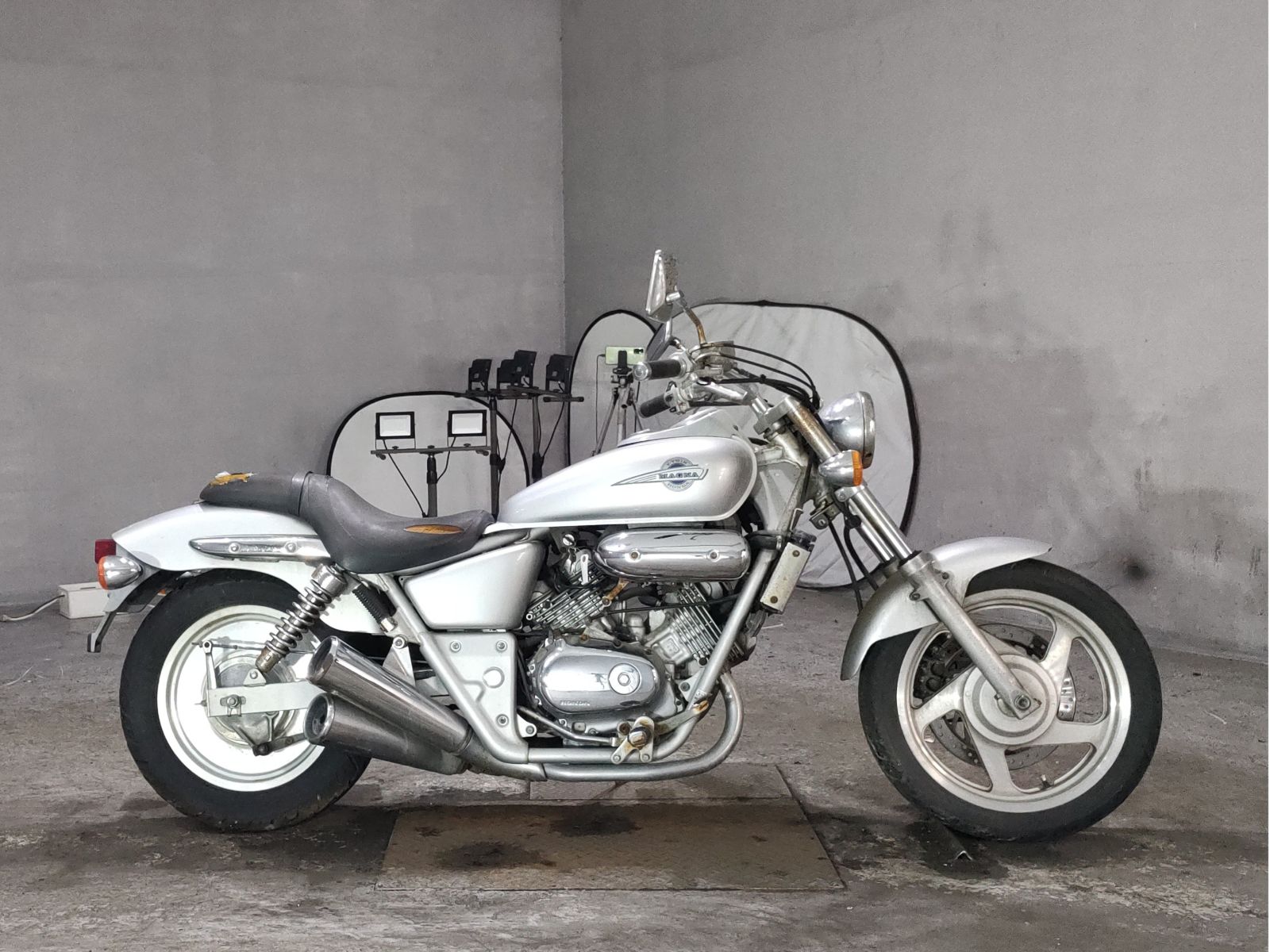 Honda MAGNA 250