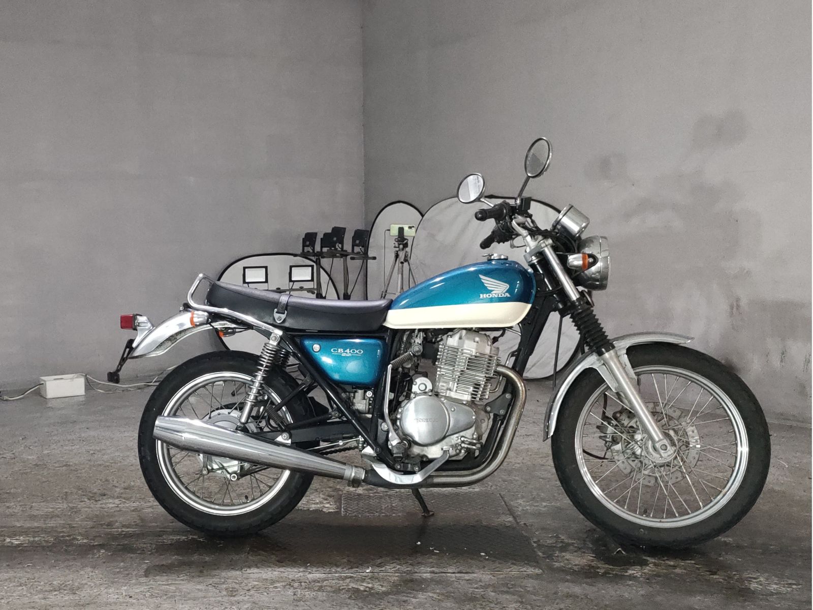 Honda CB400SS