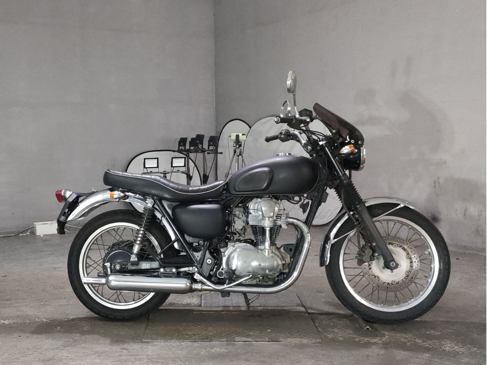 Kawasaki W400