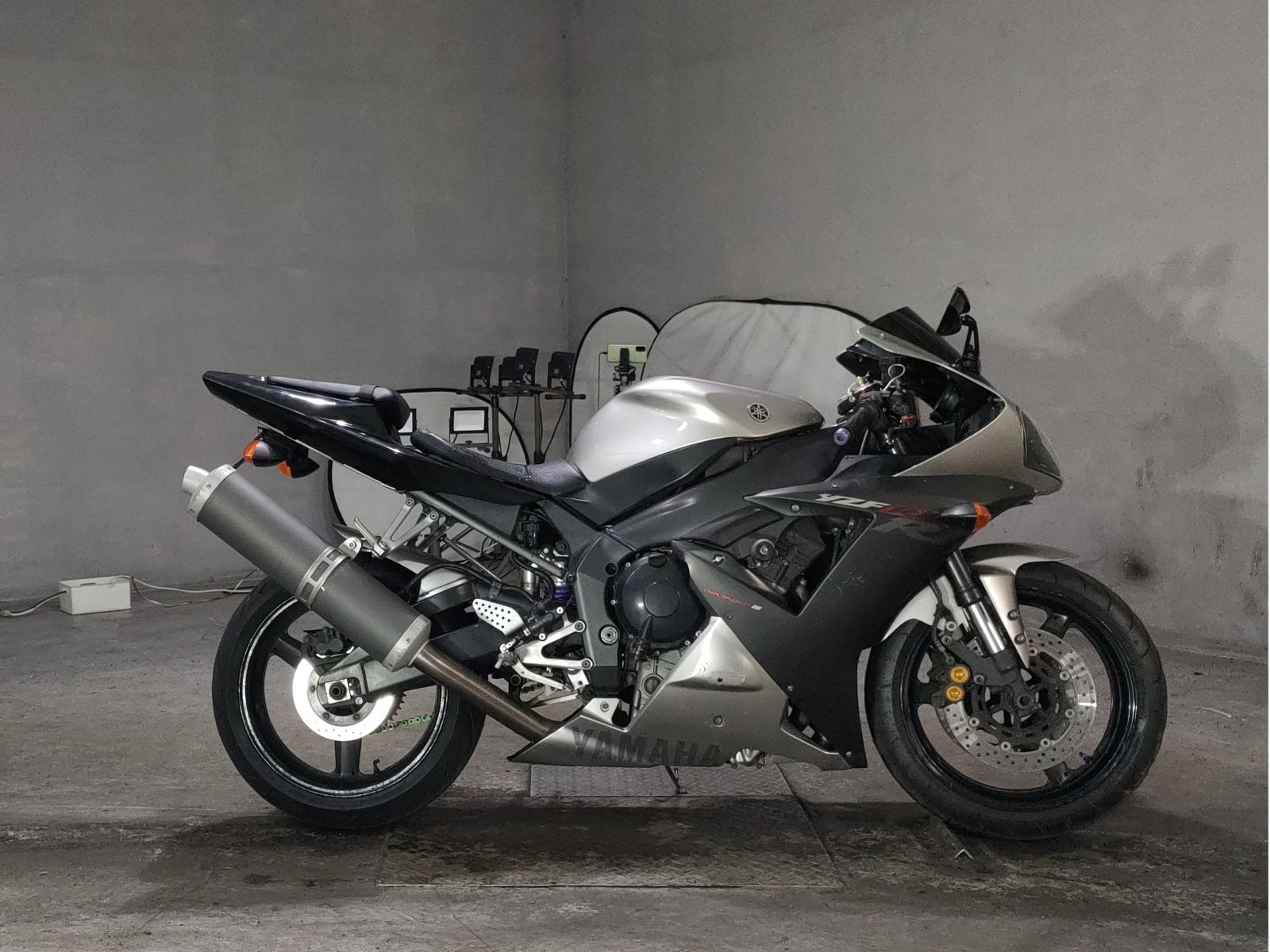 Yamaha YZF-R1