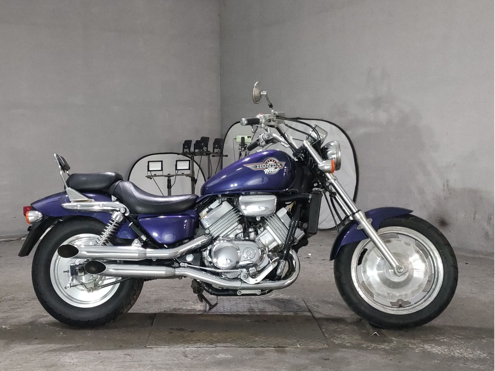 Honda MAGNA 750