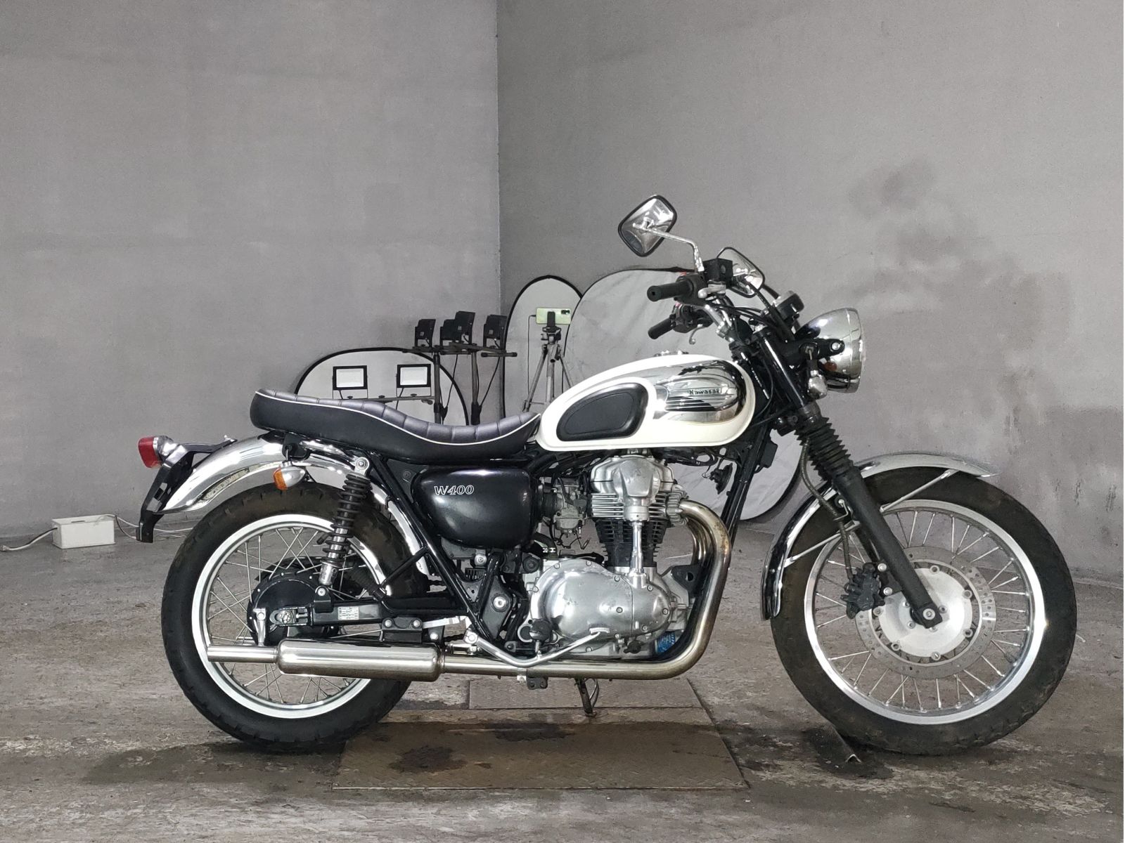 Kawasaki W400