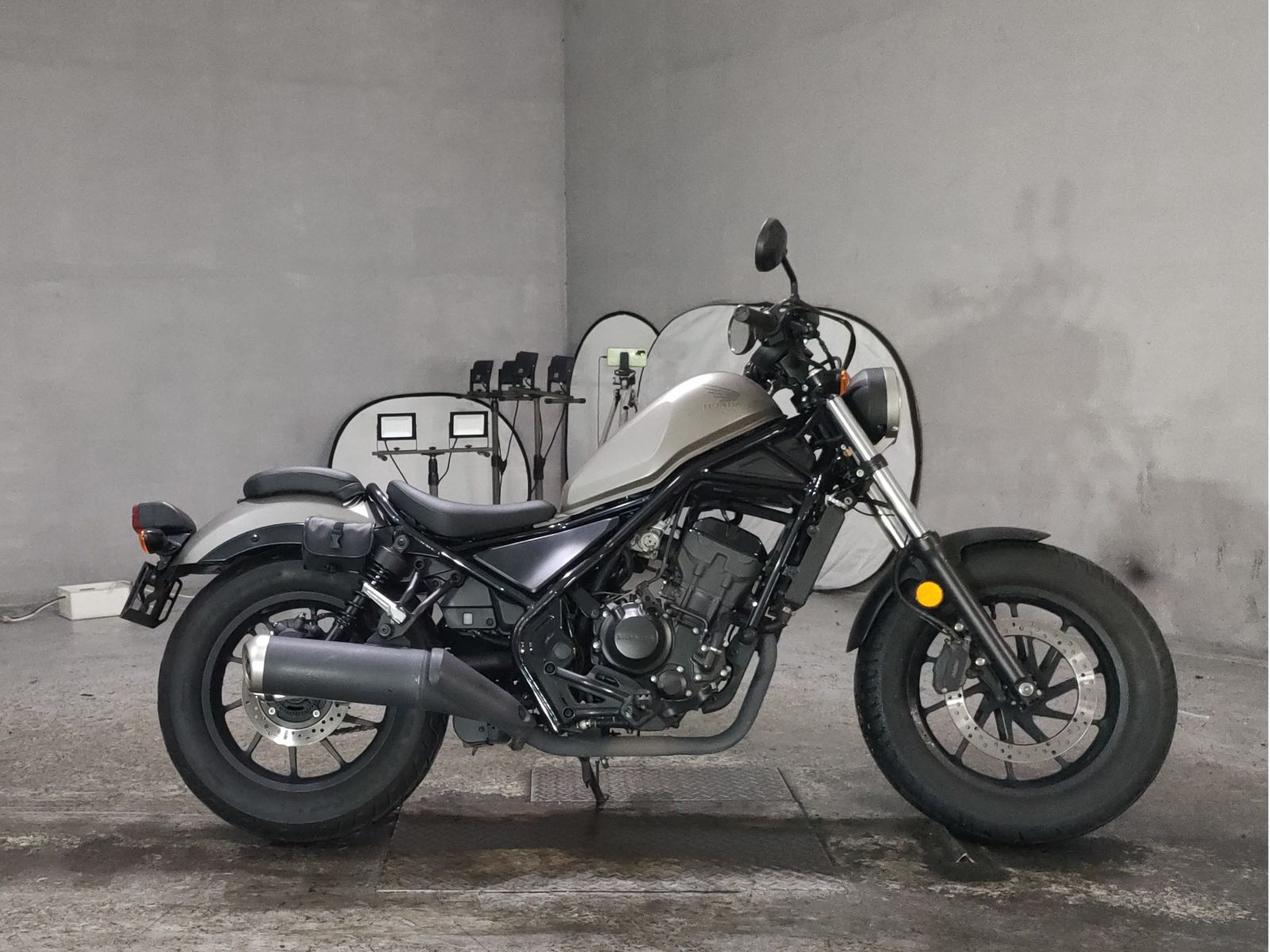 Honda REBEL