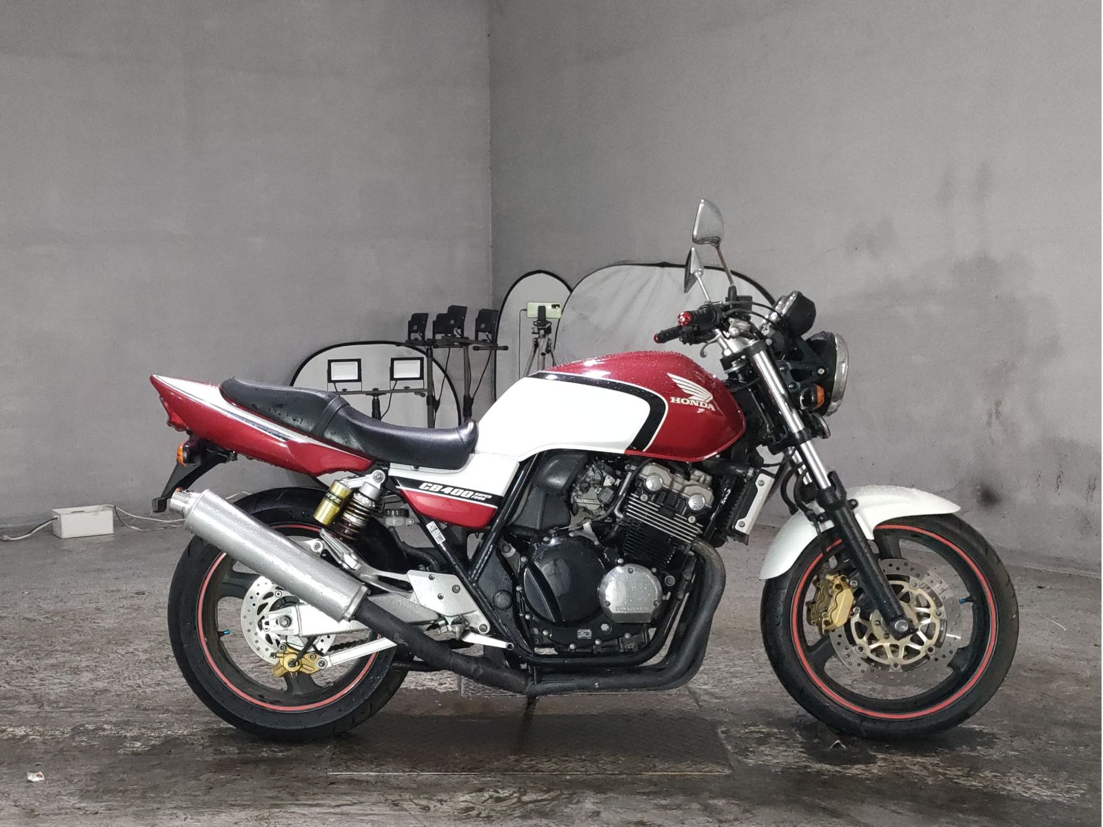 Honda CB400SFV-2