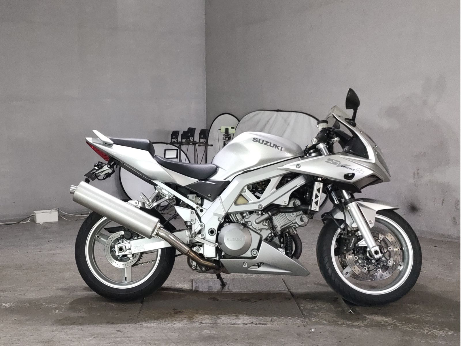 Suzuki SV1000S