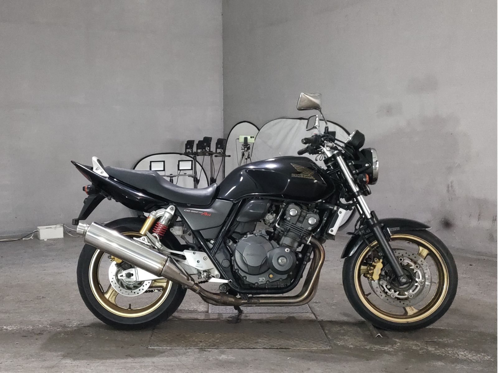 Honda CB400SFV-4