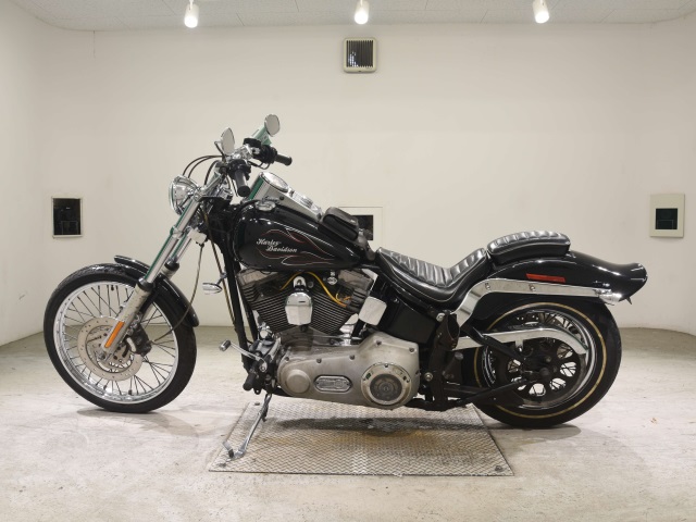 Harley-Davidson HARLEY FXST1450