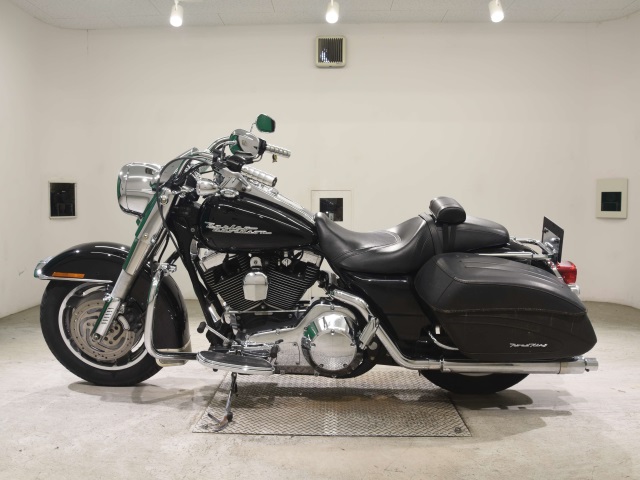 Harley-Davidson HARLEY FLHRS1450