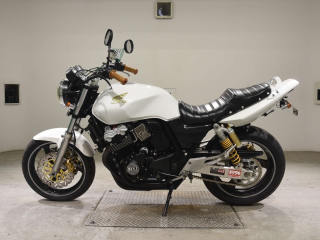 Honda CB400SFV-3