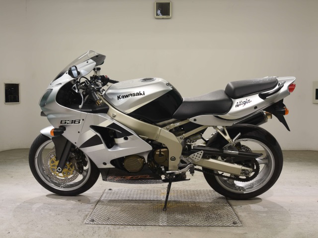 Kawasaki ZX-6R