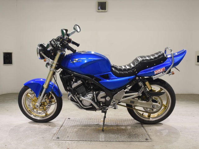 Kawasaki BALIUS250-2