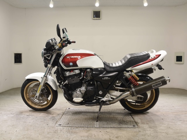Honda CB1300SF