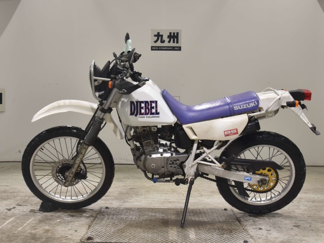 Suzuki DJEBEL200