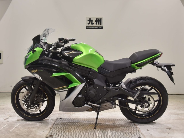 Kawasaki NINJA400