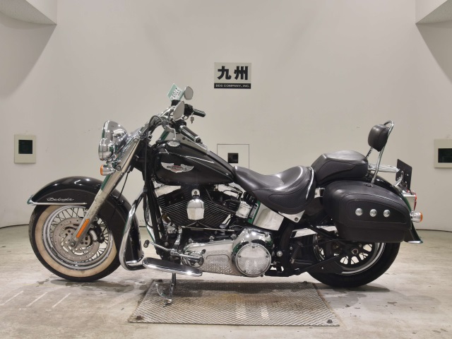 Harley-Davidson HARLEY FLSTN1580