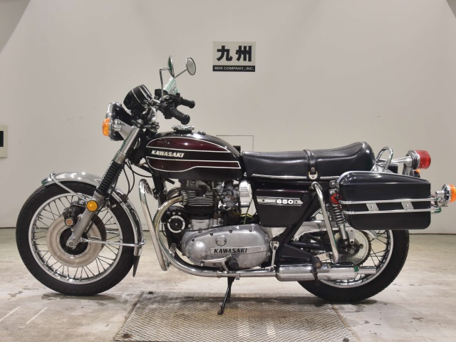 Kawasaki W3