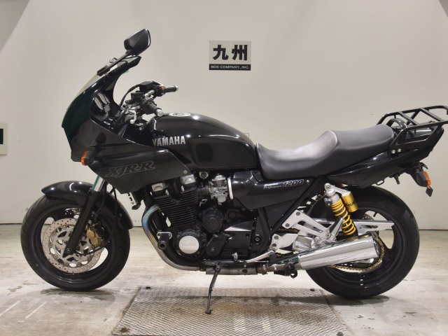 Yamaha XJR1200R