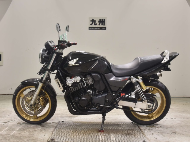 Honda CB400SFV-3