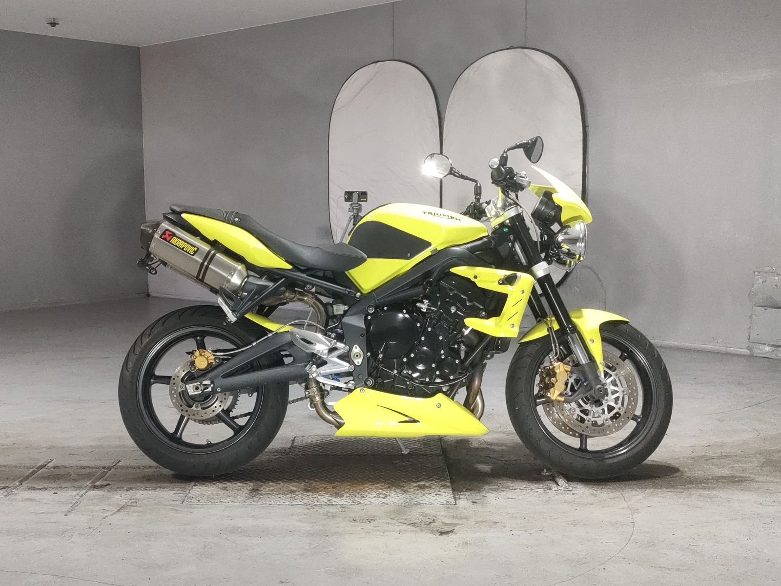 Triumph TRIUMPH STREET TRIPLE R